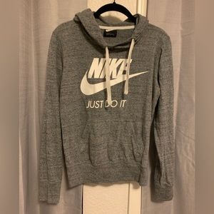 Nike Women’s Sweatshirt